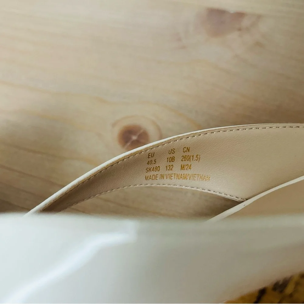 Stuart Weitzman Cream White Miami Wedge Women's Sandals Size 10 NwoT‎